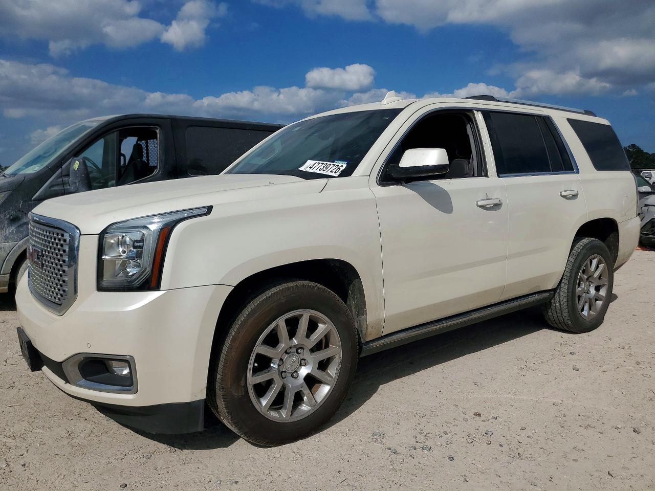 GMC YUKON 2015