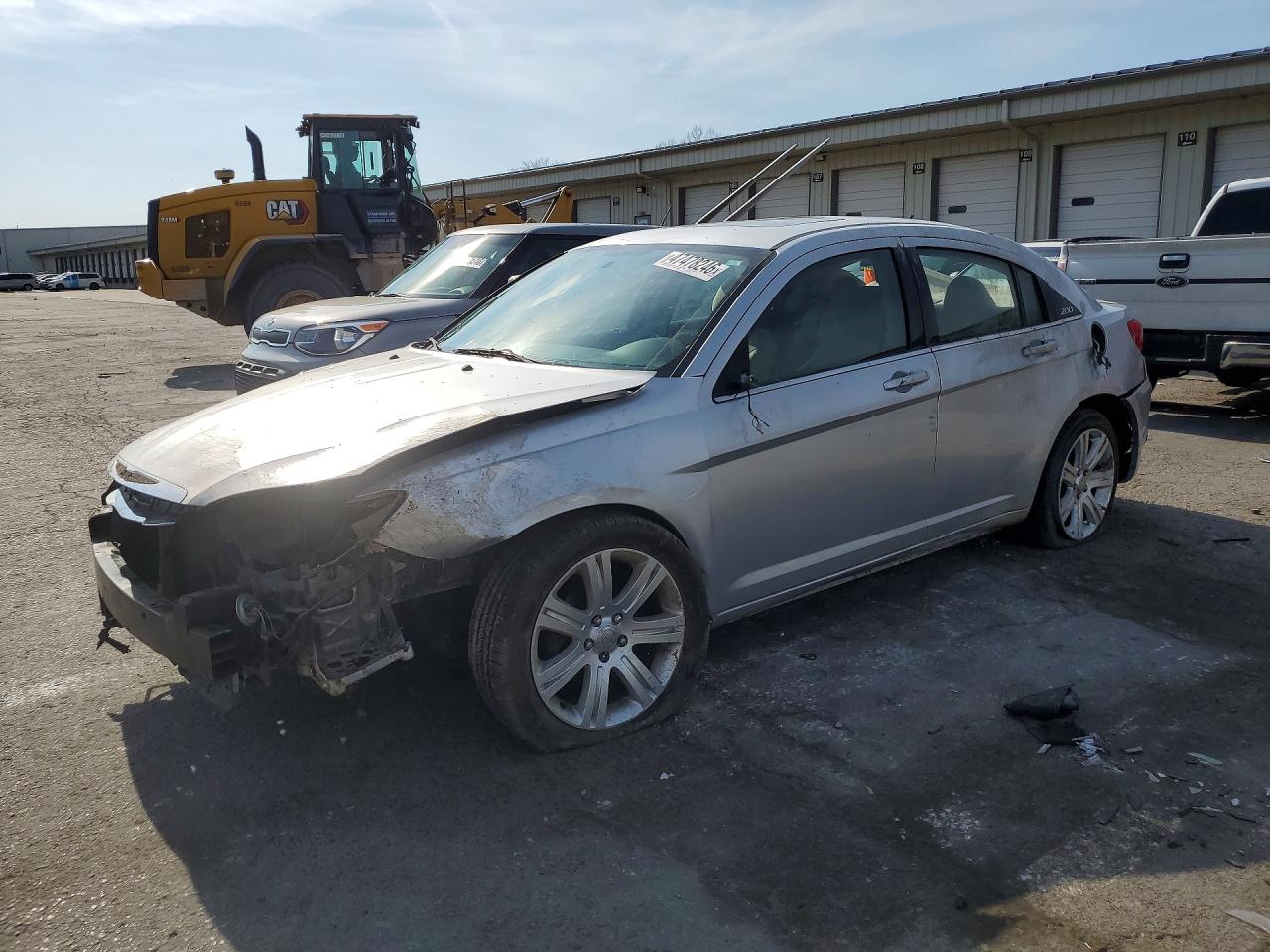 CHRYSLER 200 2012