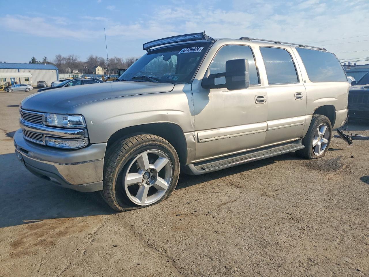 CHEVROLET SUBURBAN 2003
