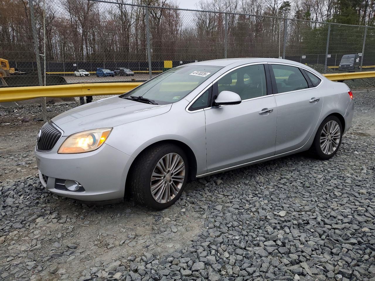 BUICK VERANO 2013
