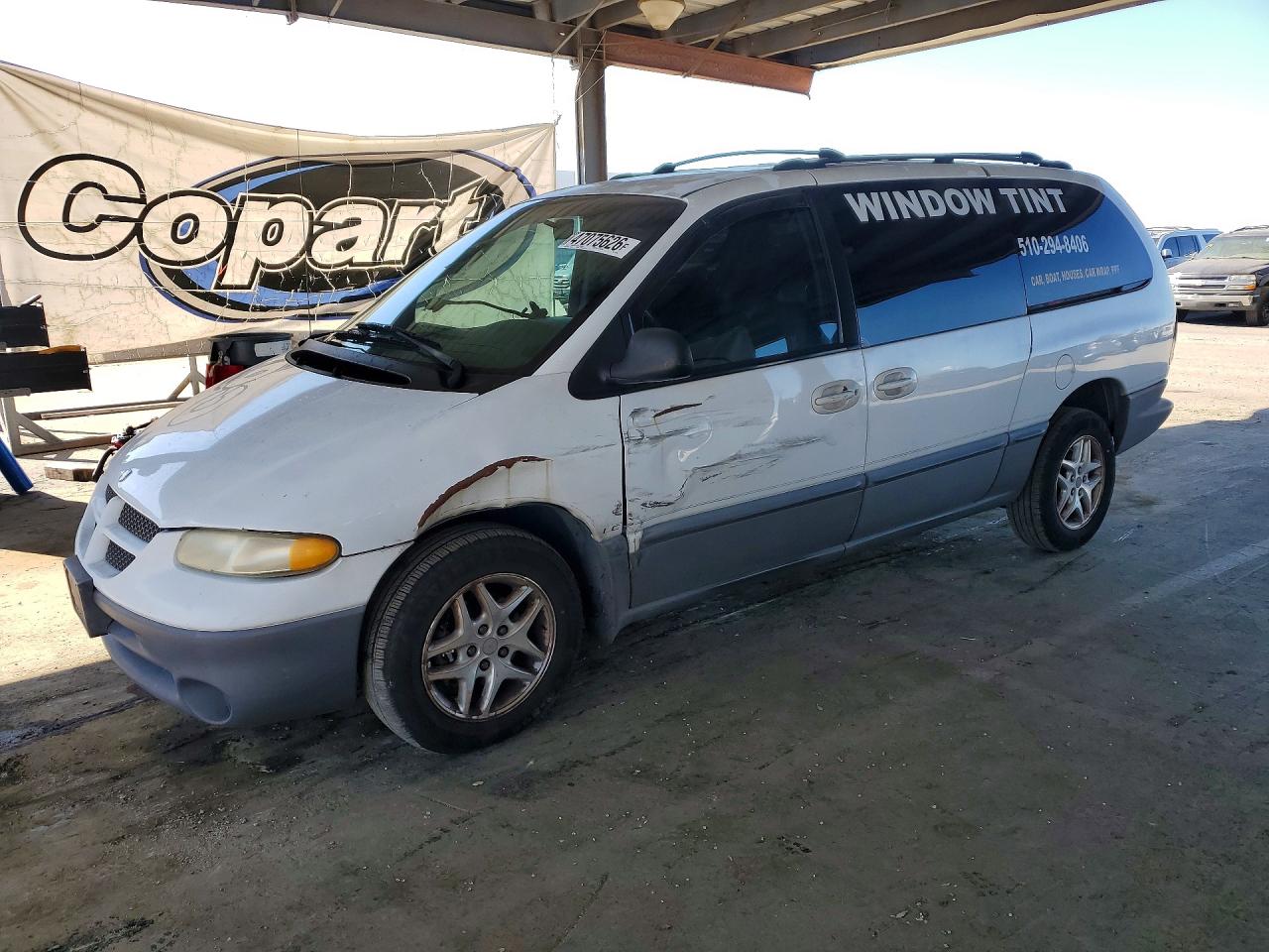 DODGE GRAND CARAVAN 2000