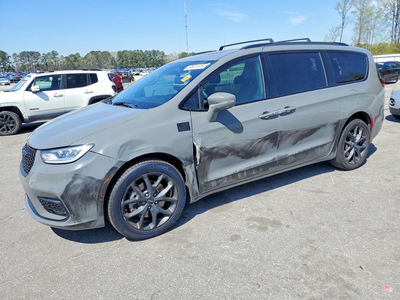 CHRYSLER PACIFICA 2022