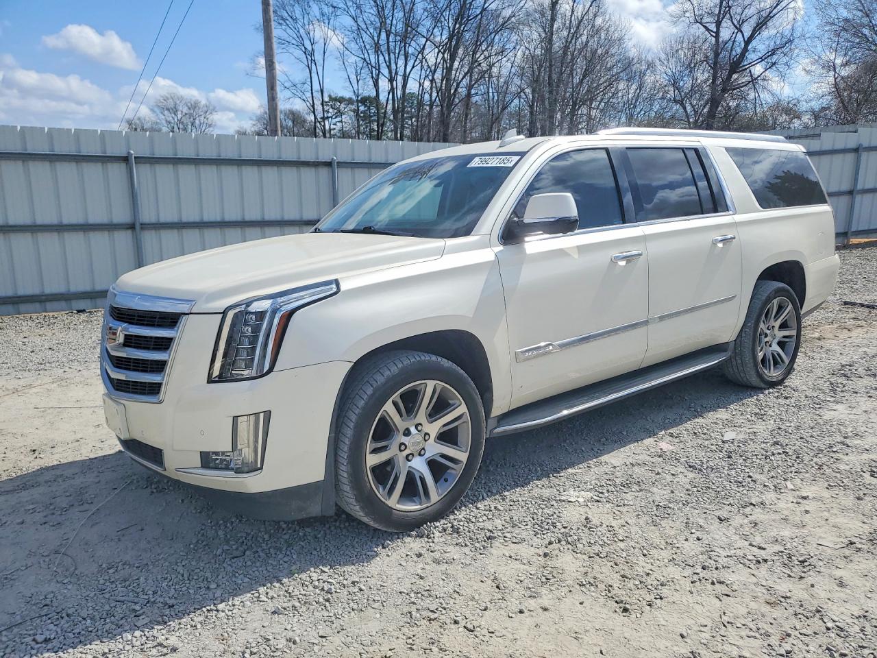 CADILLAC ESCALADE 2015