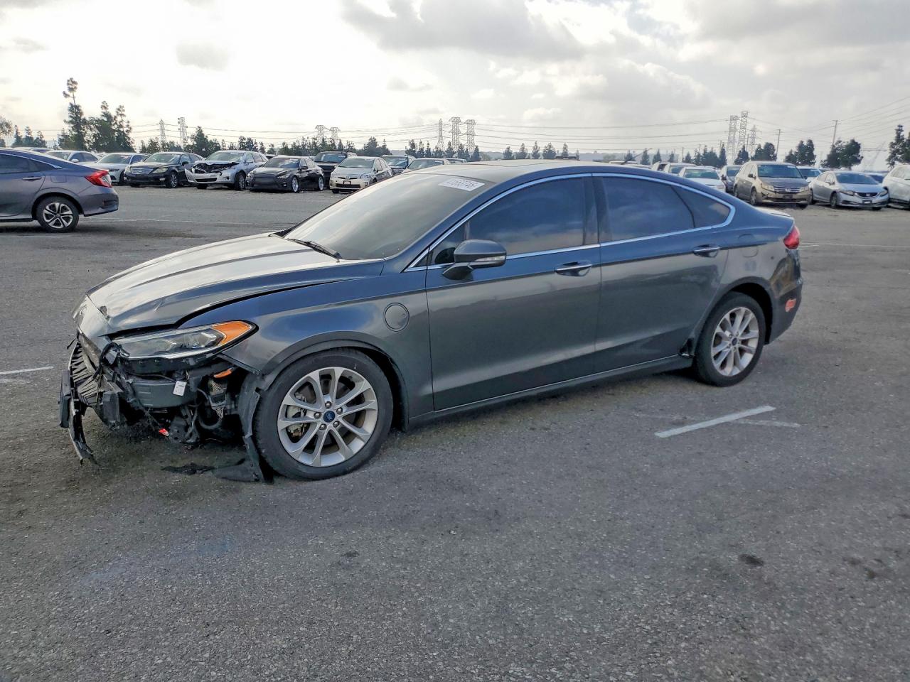 FORD FUSION 2020