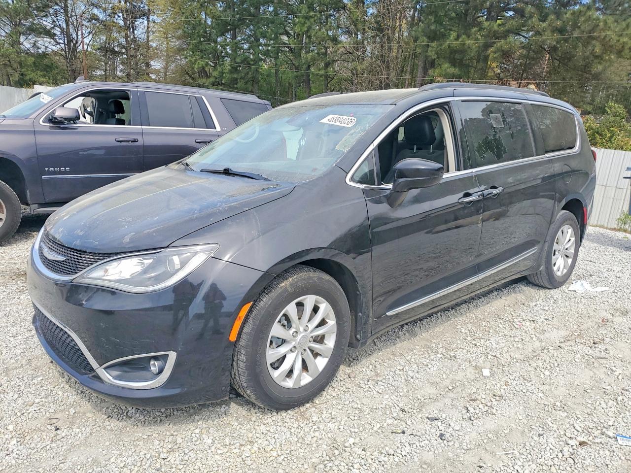 CHRYSLER PACIFICA 2017