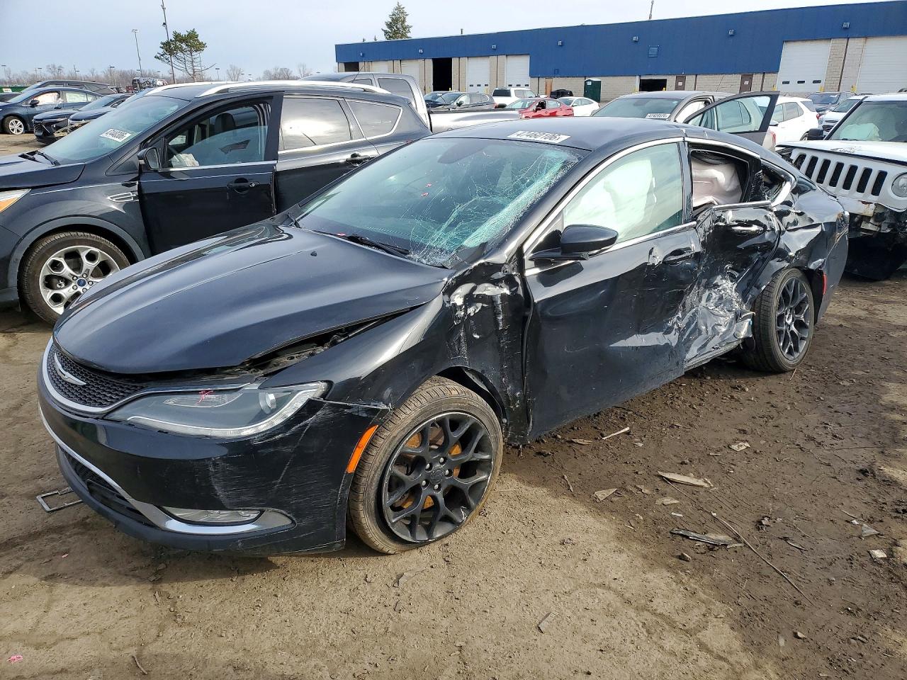 CHRYSLER 200 2015