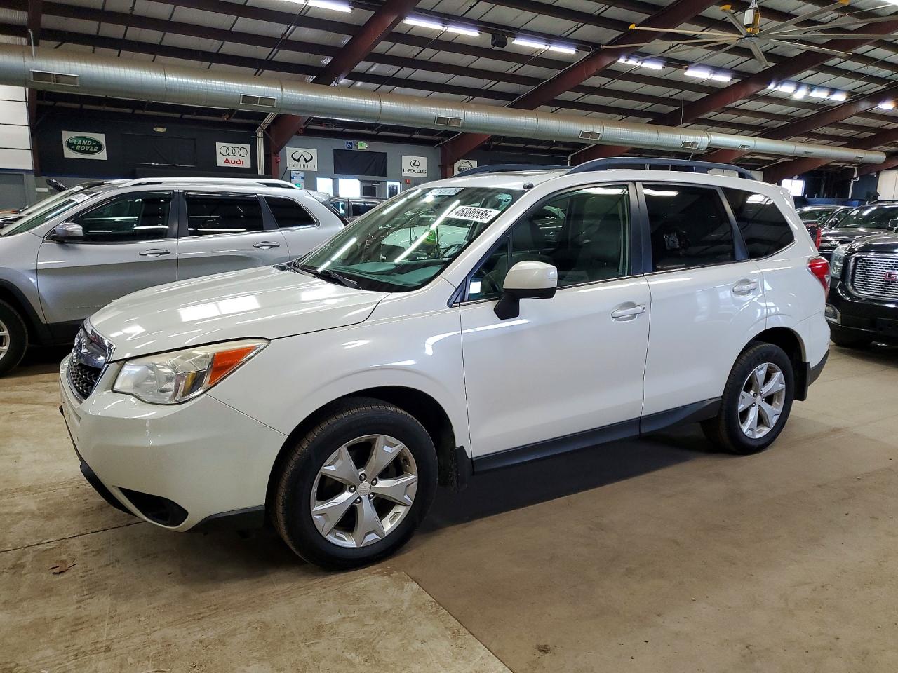 SUBARU FORESTER 2015