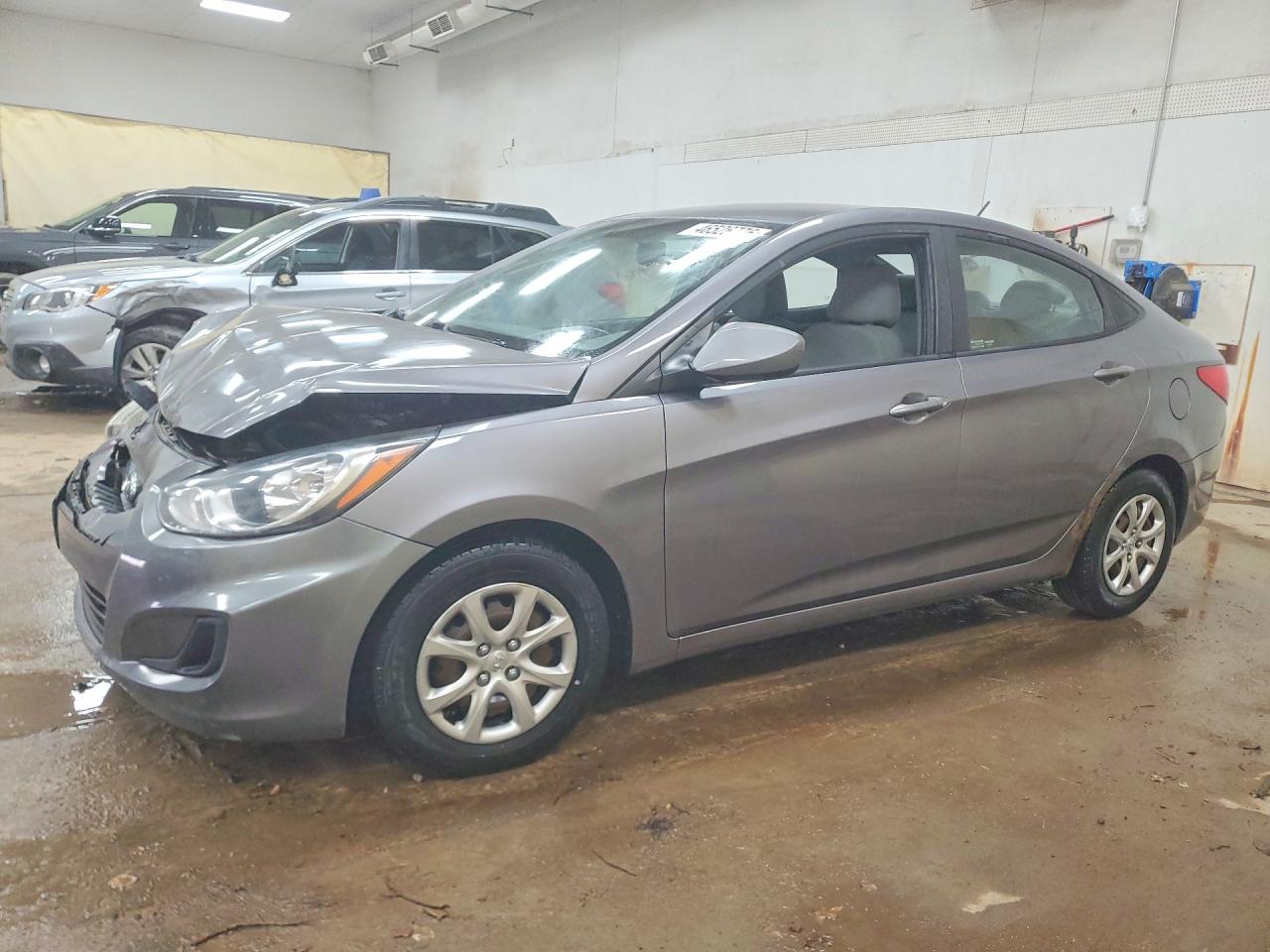 HYUNDAI ACCENT 2013