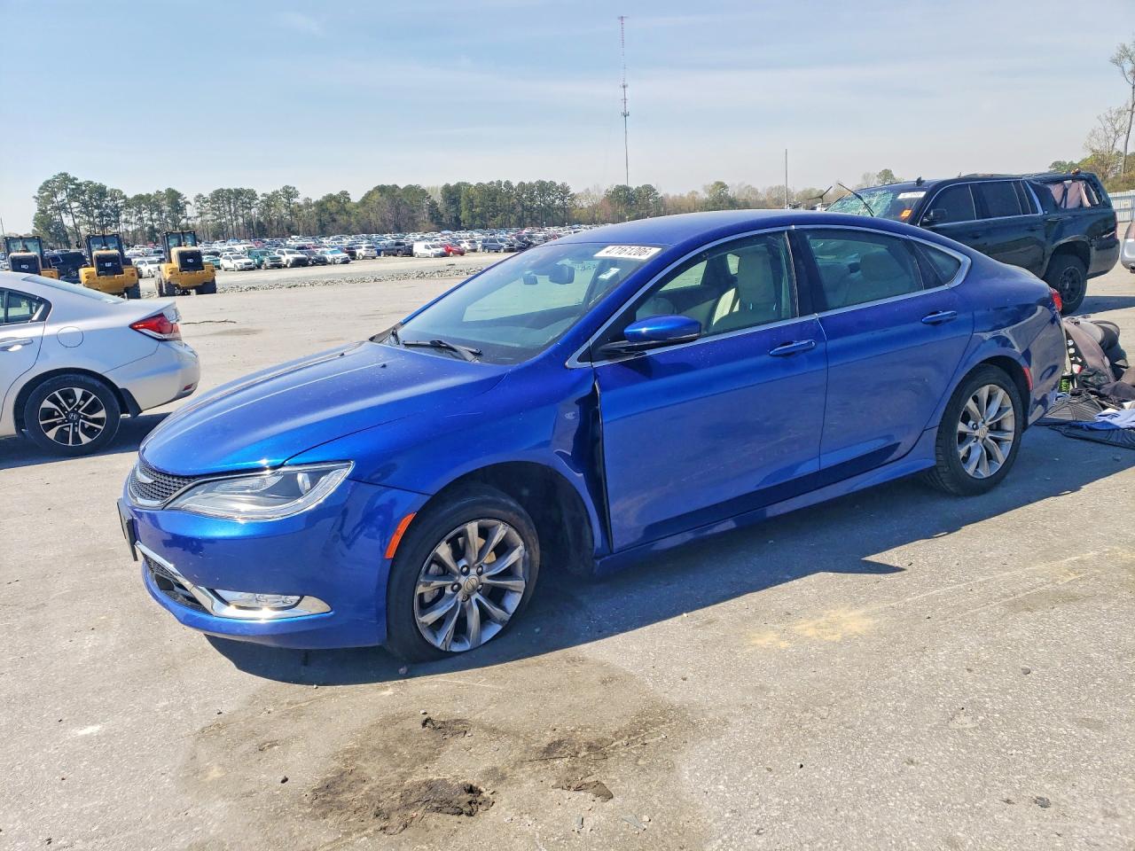 CHRYSLER 200 2015