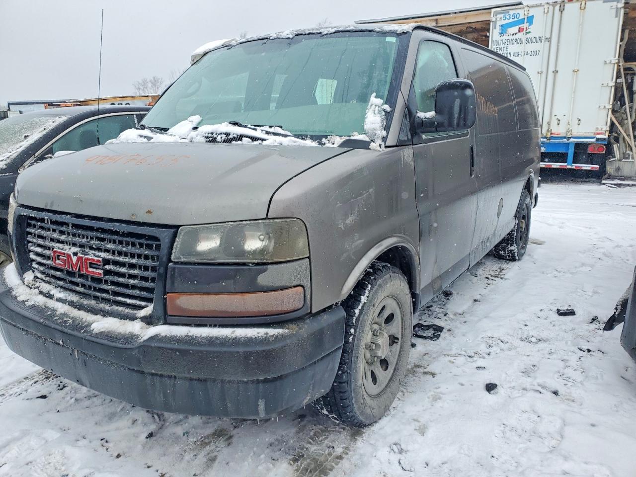 GMC SAVANA 2012