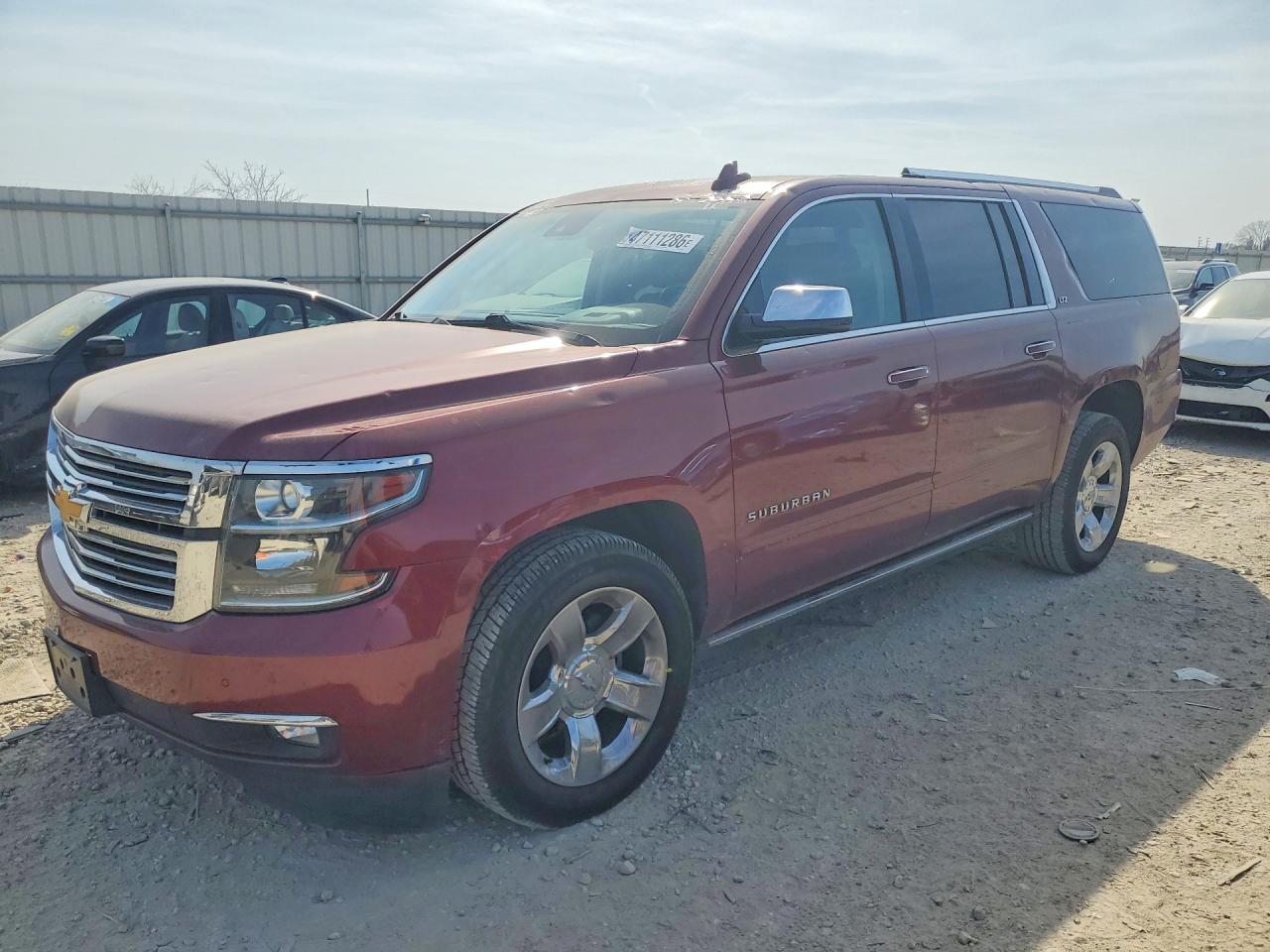 CHEVROLET SUBURBAN 2016
