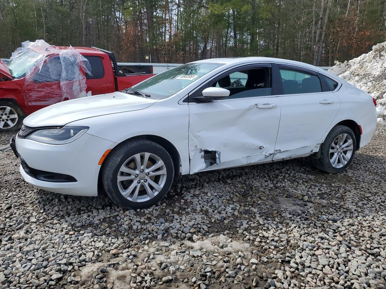 CHRYSLER 200 2015