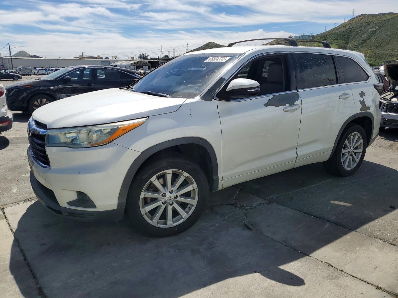 TOYOTA HIGHLANDER 2015
