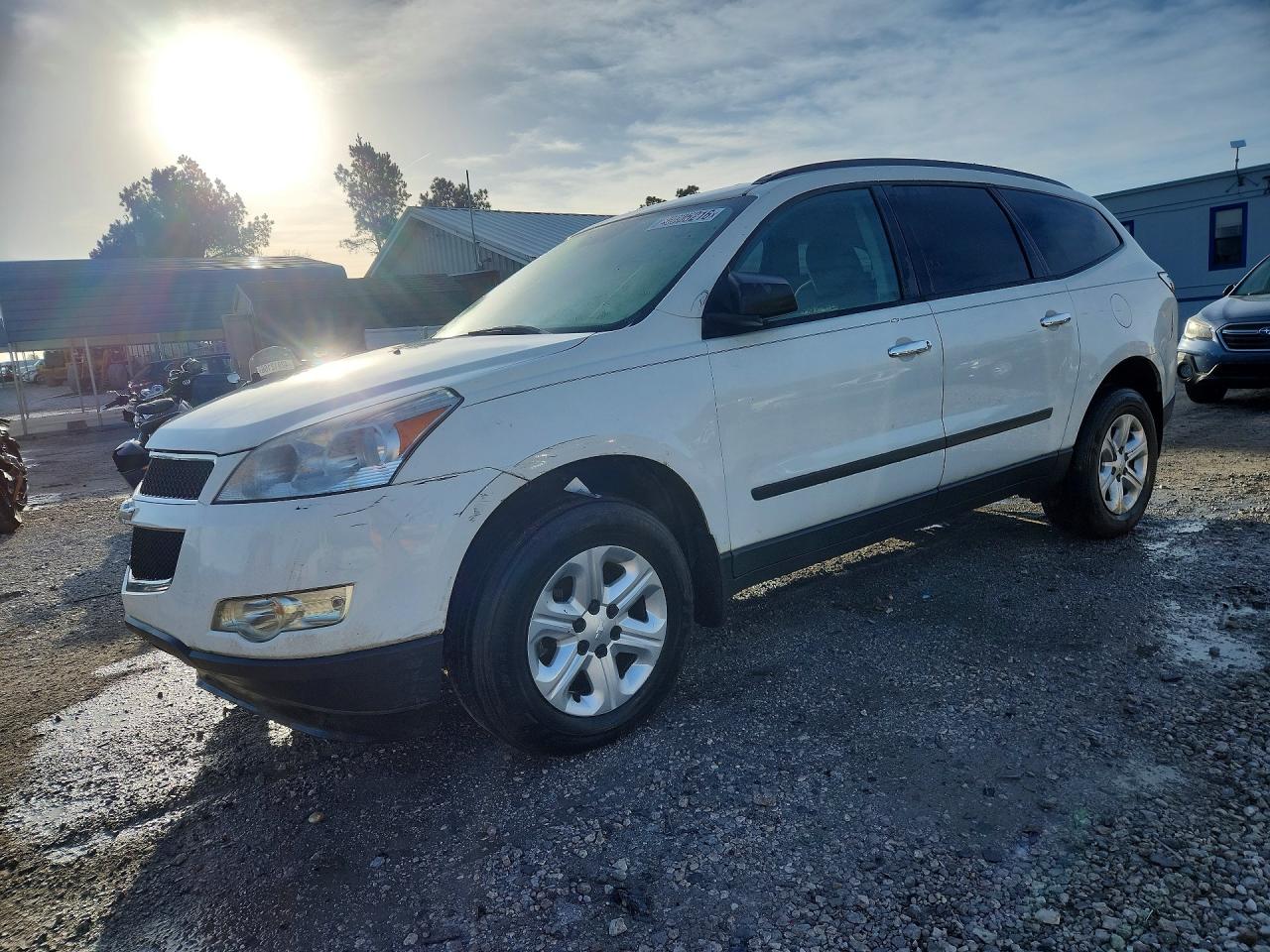 CHEVROLET TRAVERSE 2012