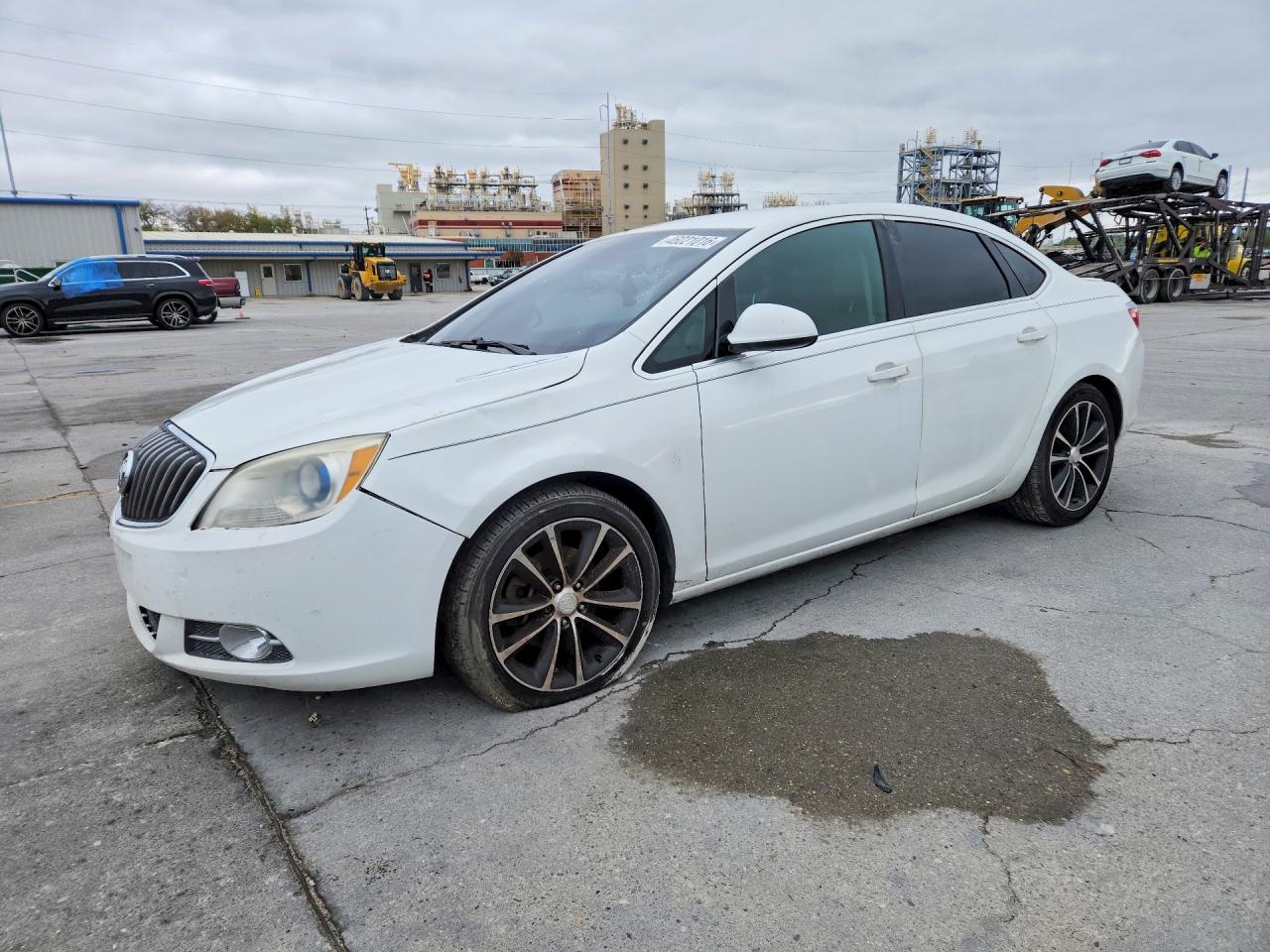 BUICK VERANO 2017