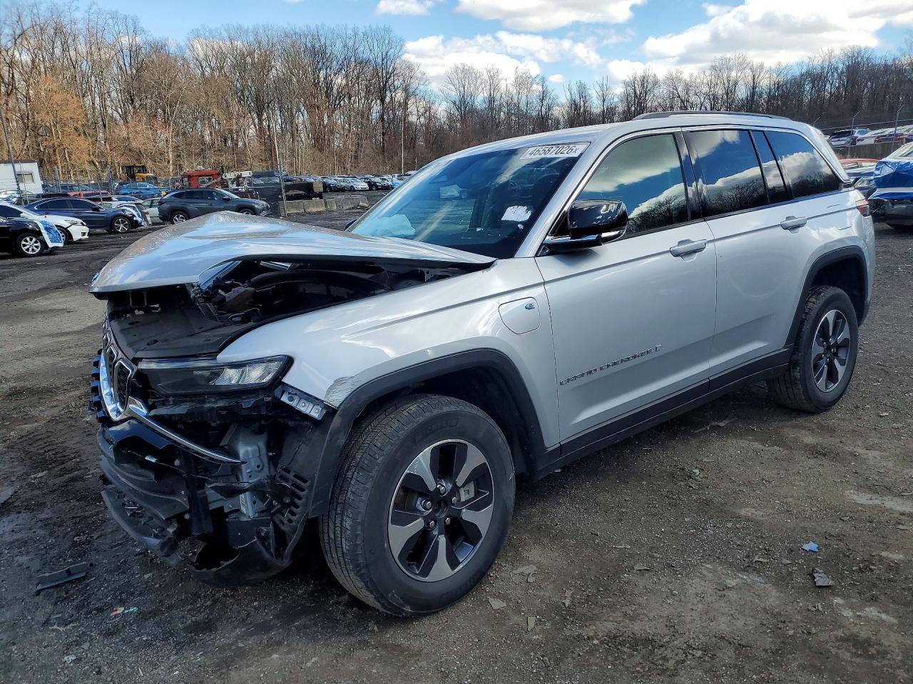 JEEP GRAND CHEROKEE 2023