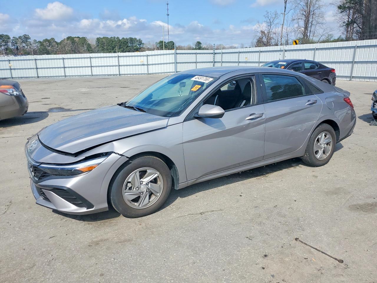 HYUNDAI ELANTRA 2025