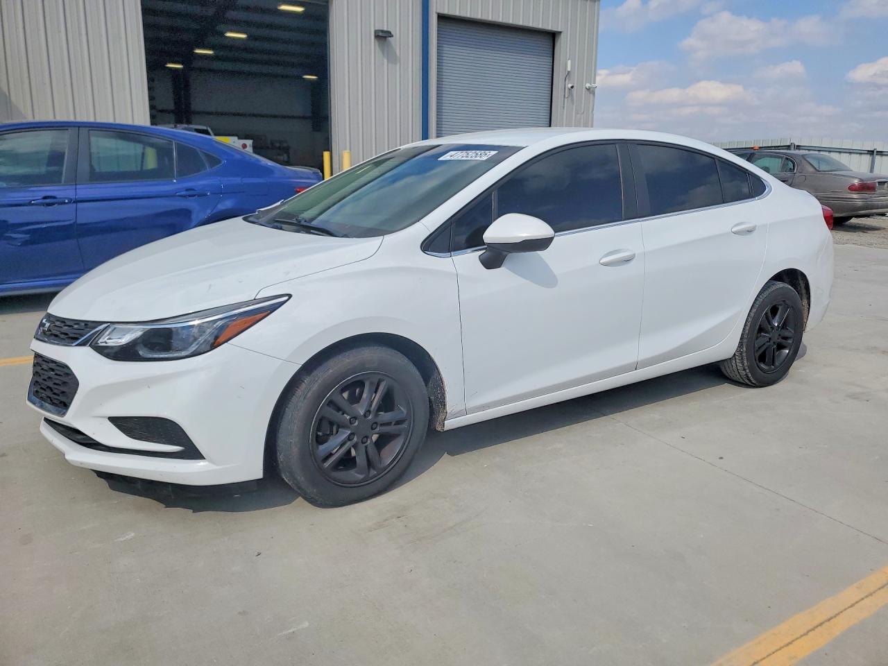 CHEVROLET CRUZE 2016
