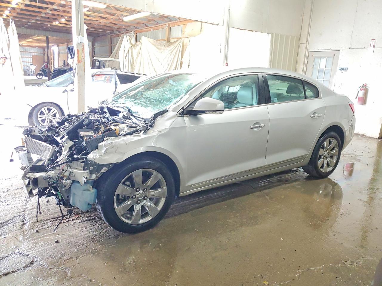 BUICK LACROSSE 2010