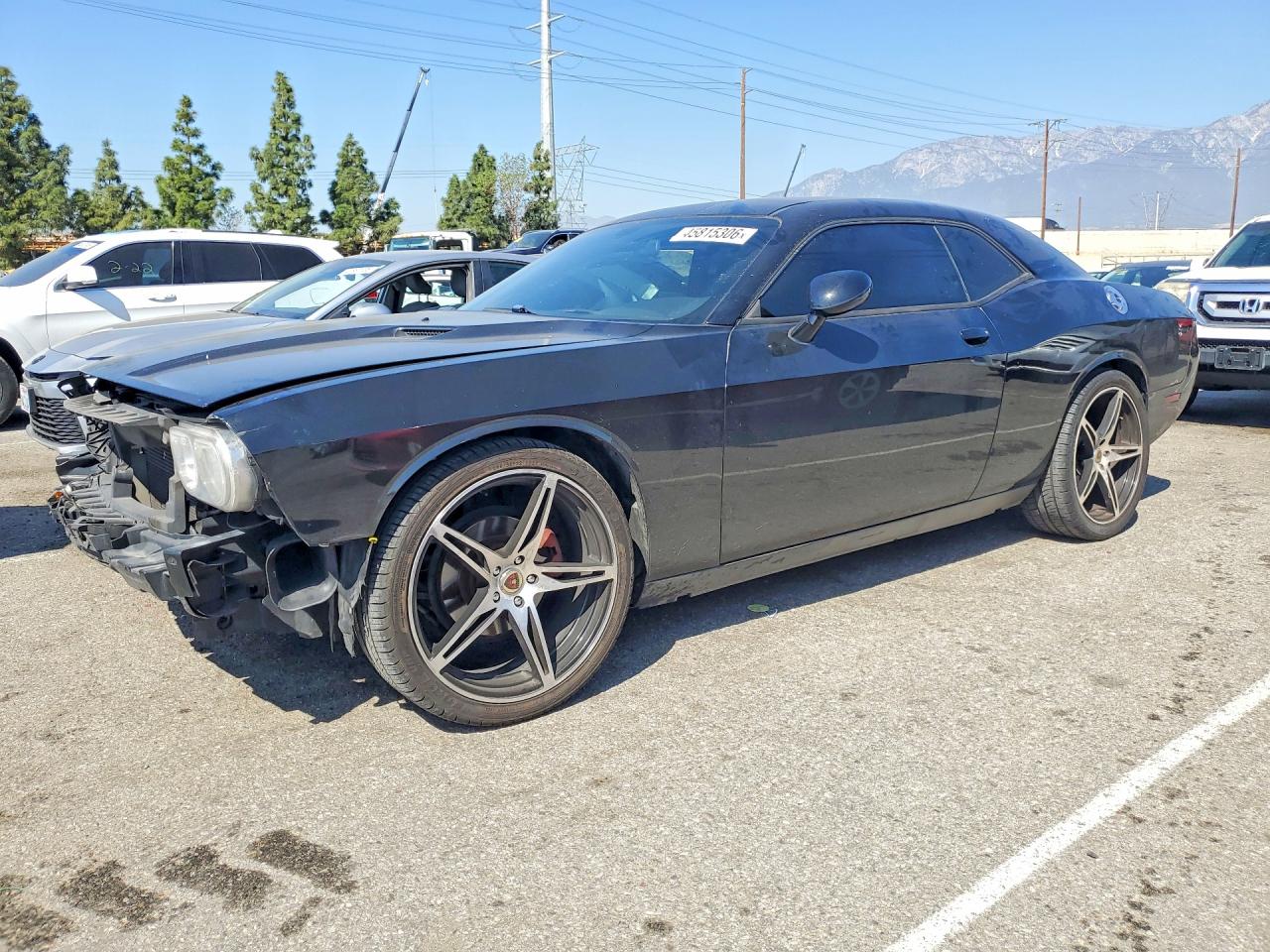 DODGE CHALLENGER 2013