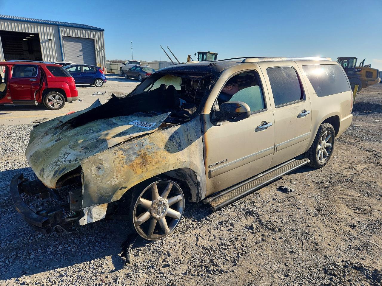 GMC YUKON XL 2013