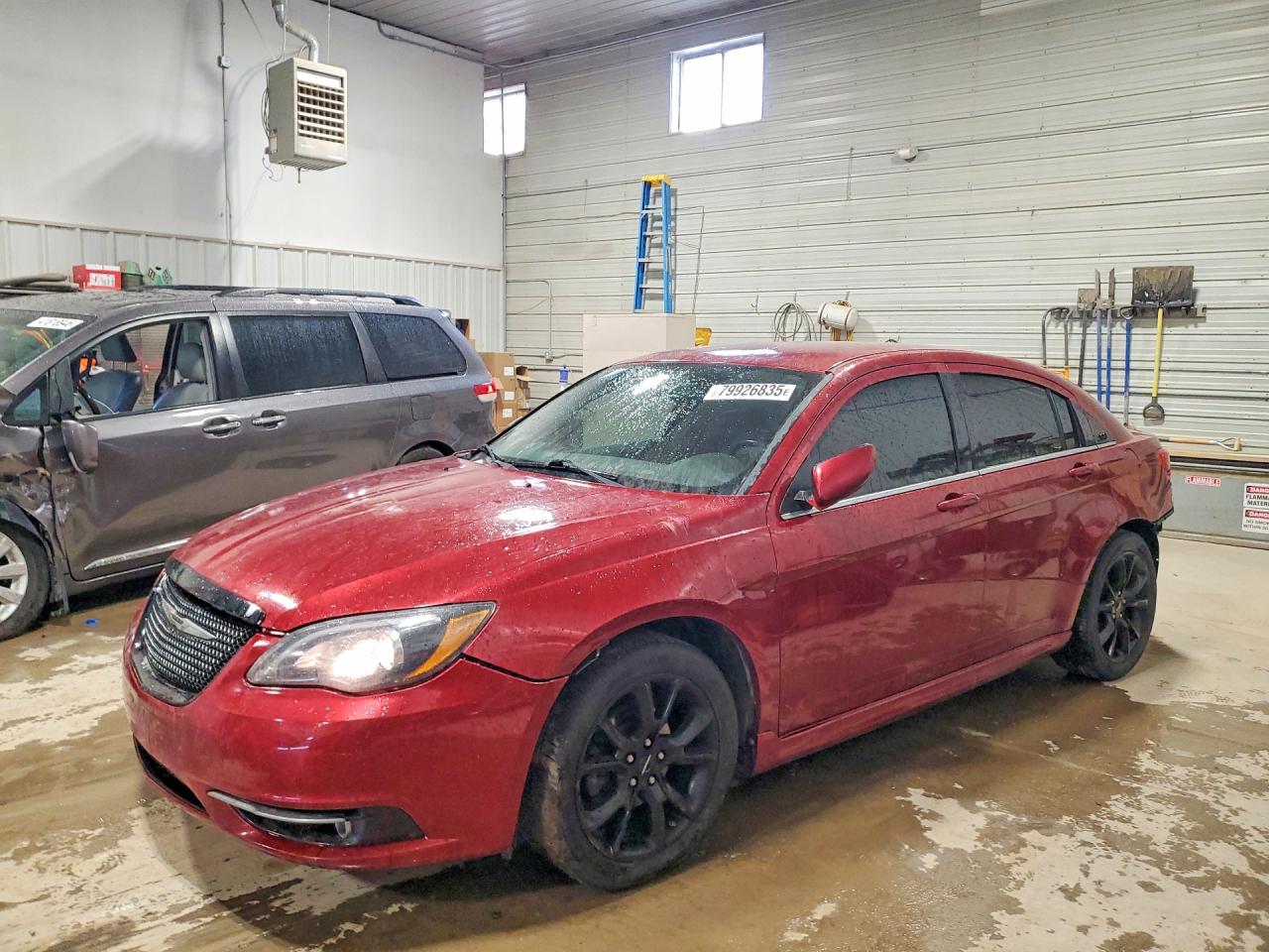 CHRYSLER 200 2013