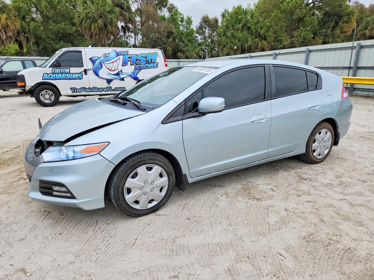 HONDA INSIGHT 2013