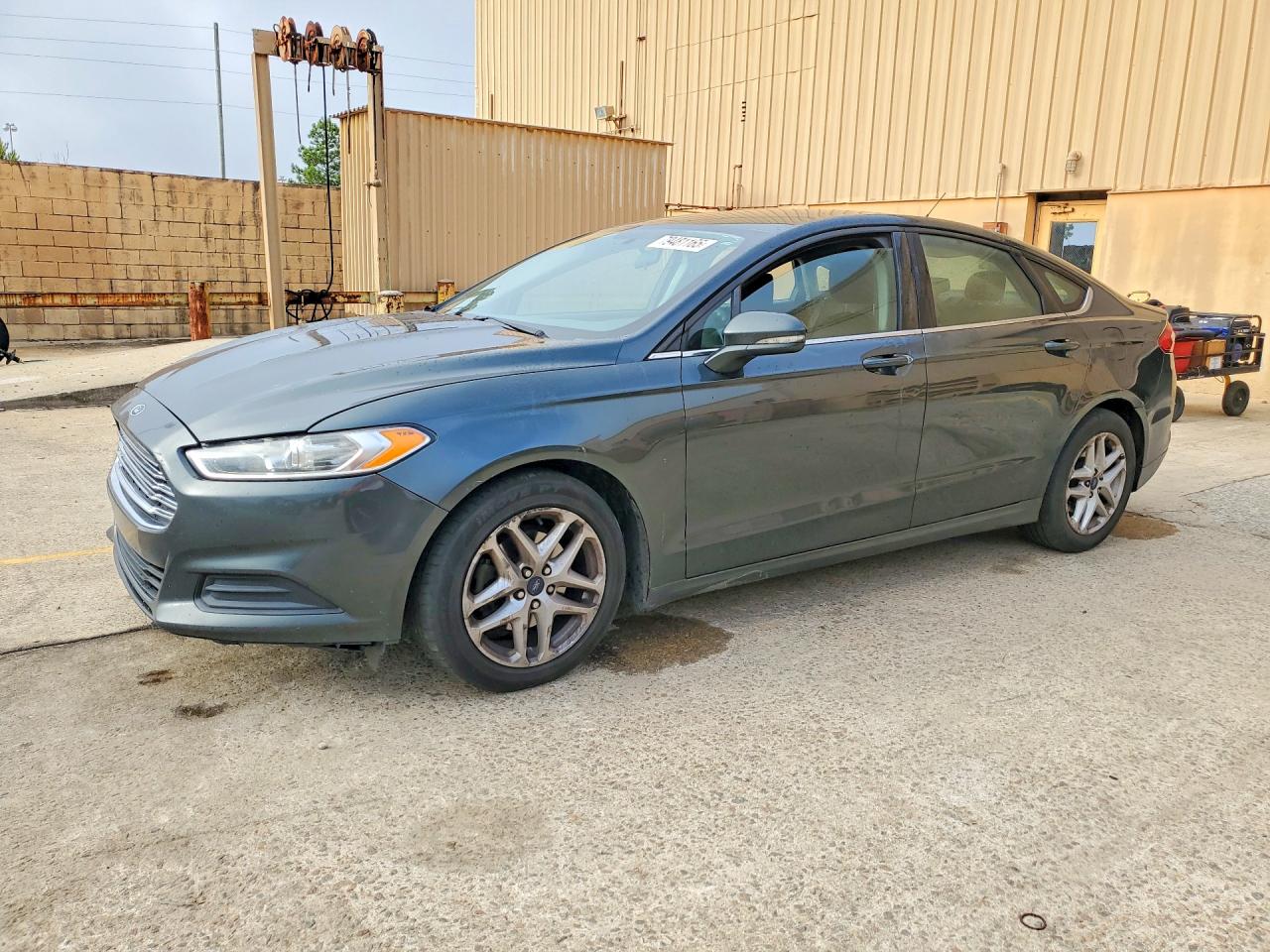 FORD FUSION 2016