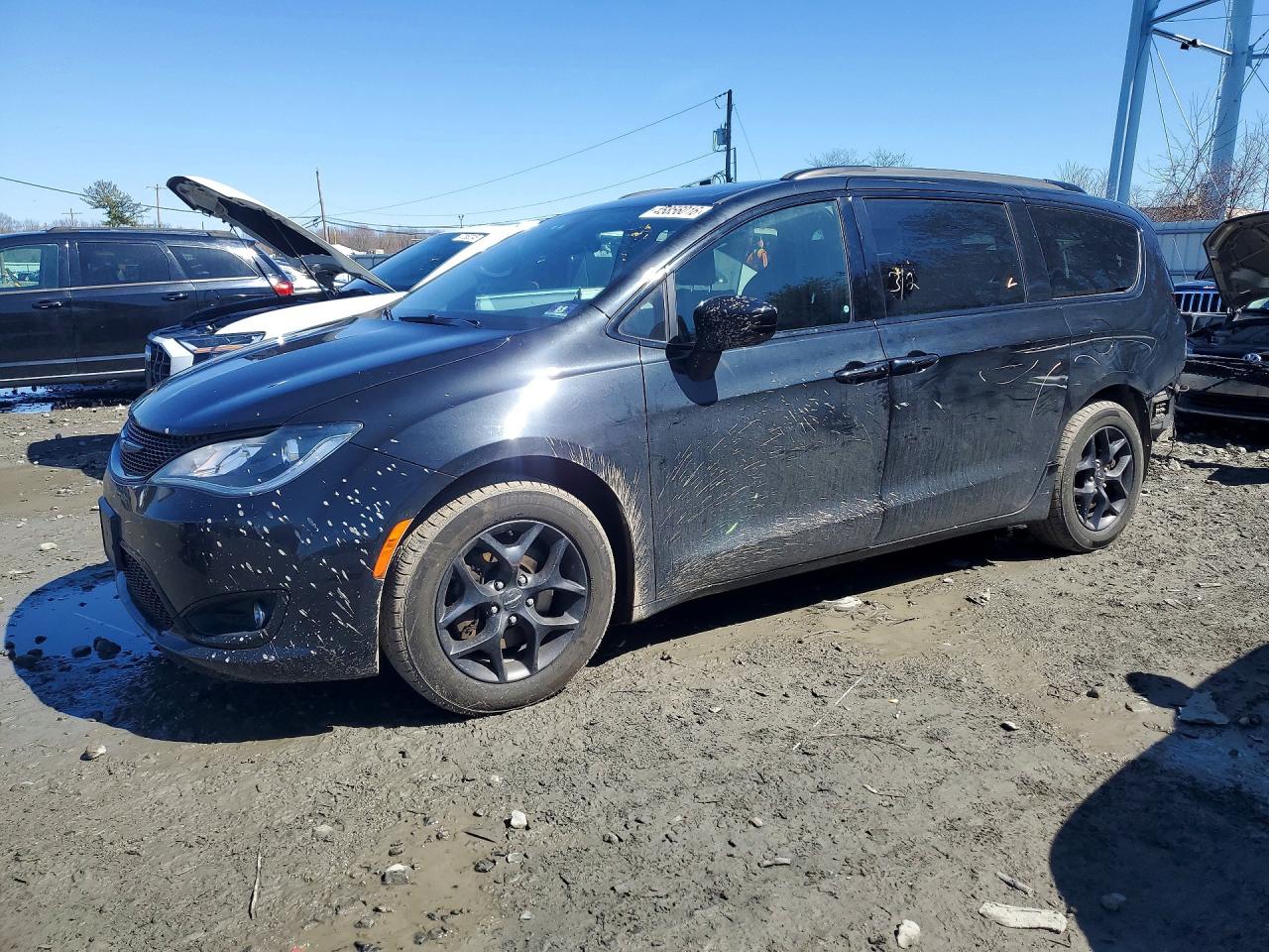 CHRYSLER PACIFICA 2019