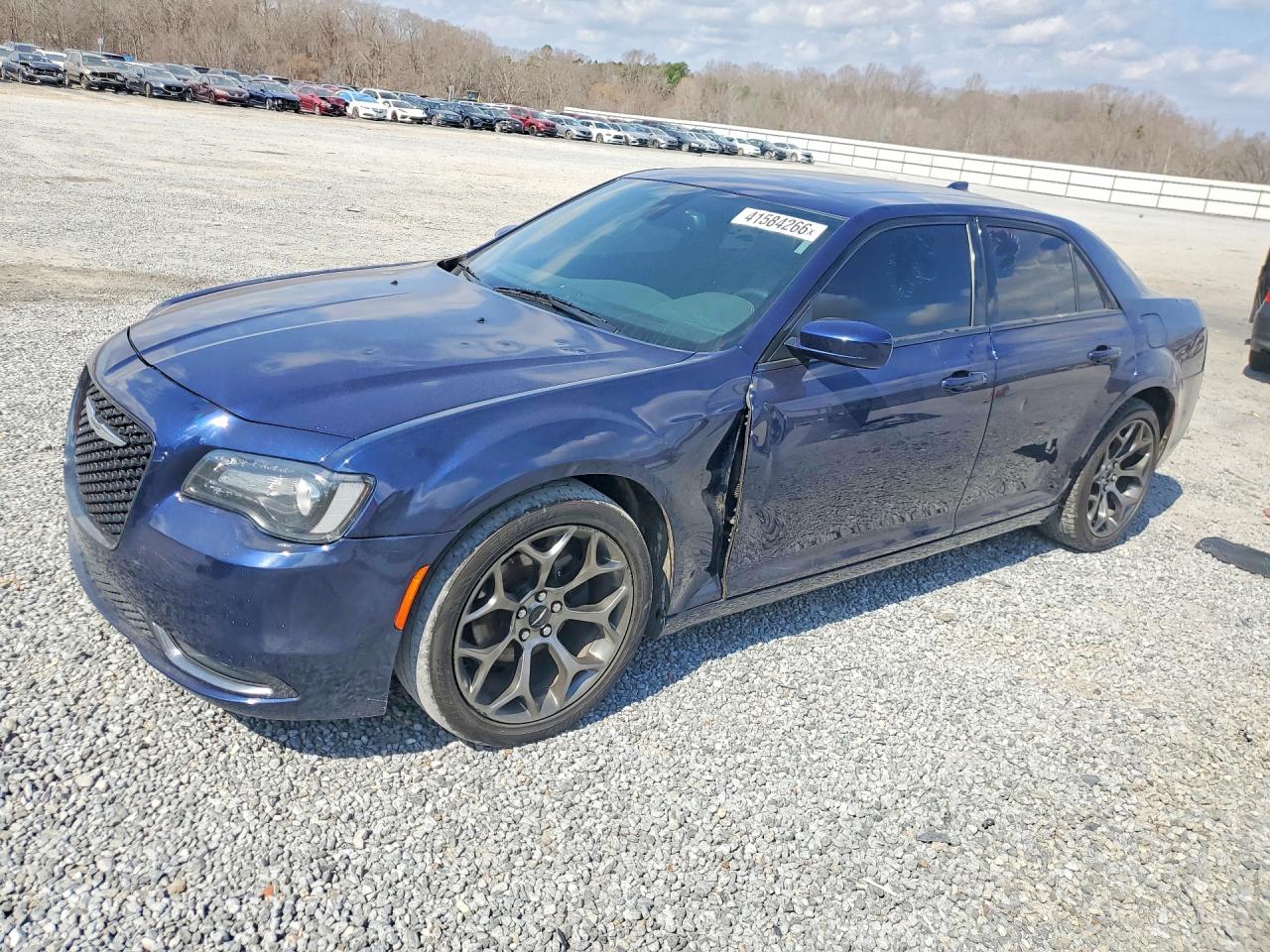 CHRYSLER 300 2015