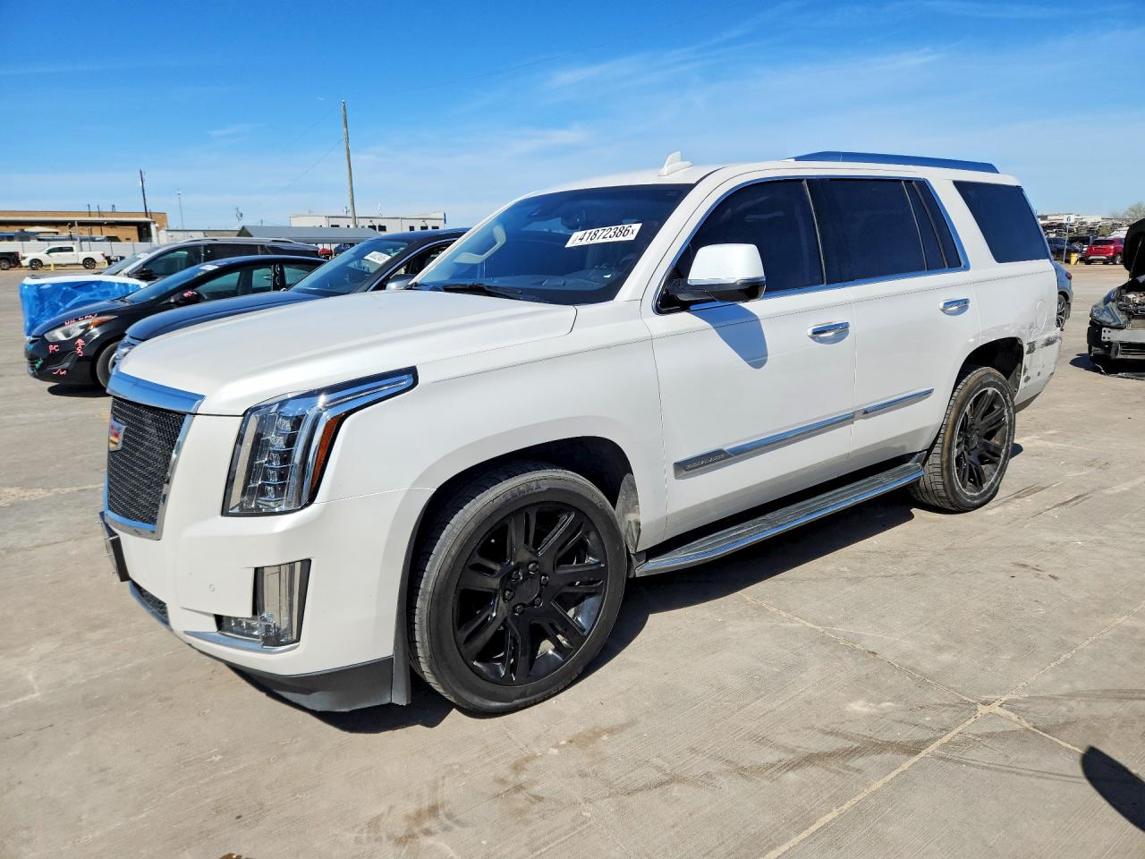 CADILLAC ESCALADE 2016
