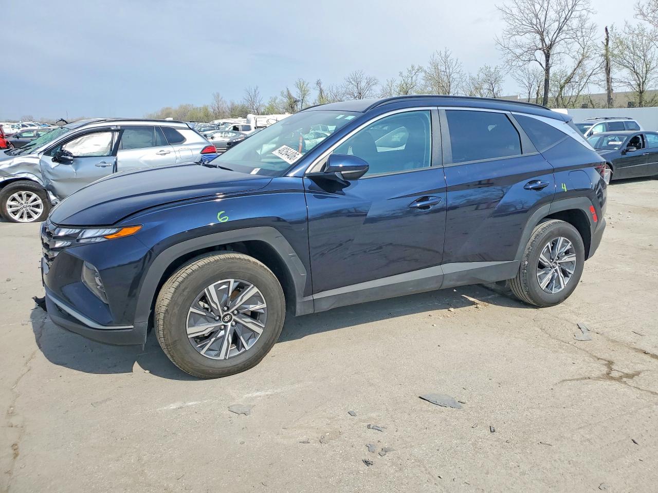 HYUNDAI TUCSON HYBRID 2024