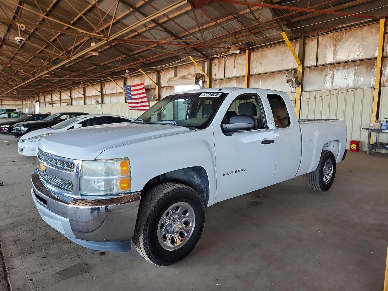 CHEVROLET SILVERADO 2013