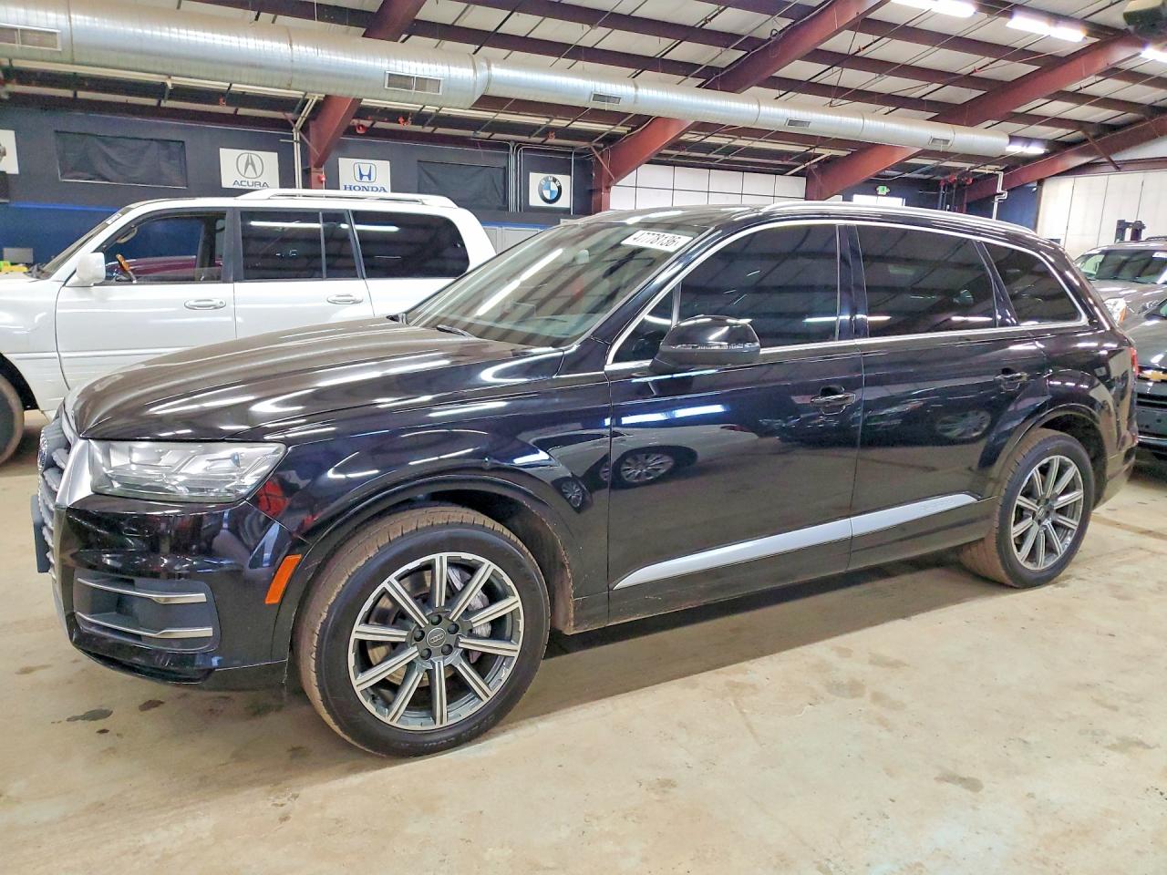 AUDI Q7 2017