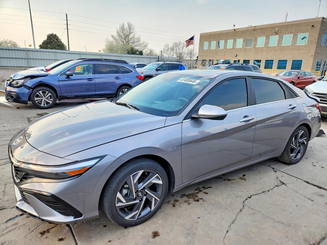 HYUNDAI ELANTRA 2024