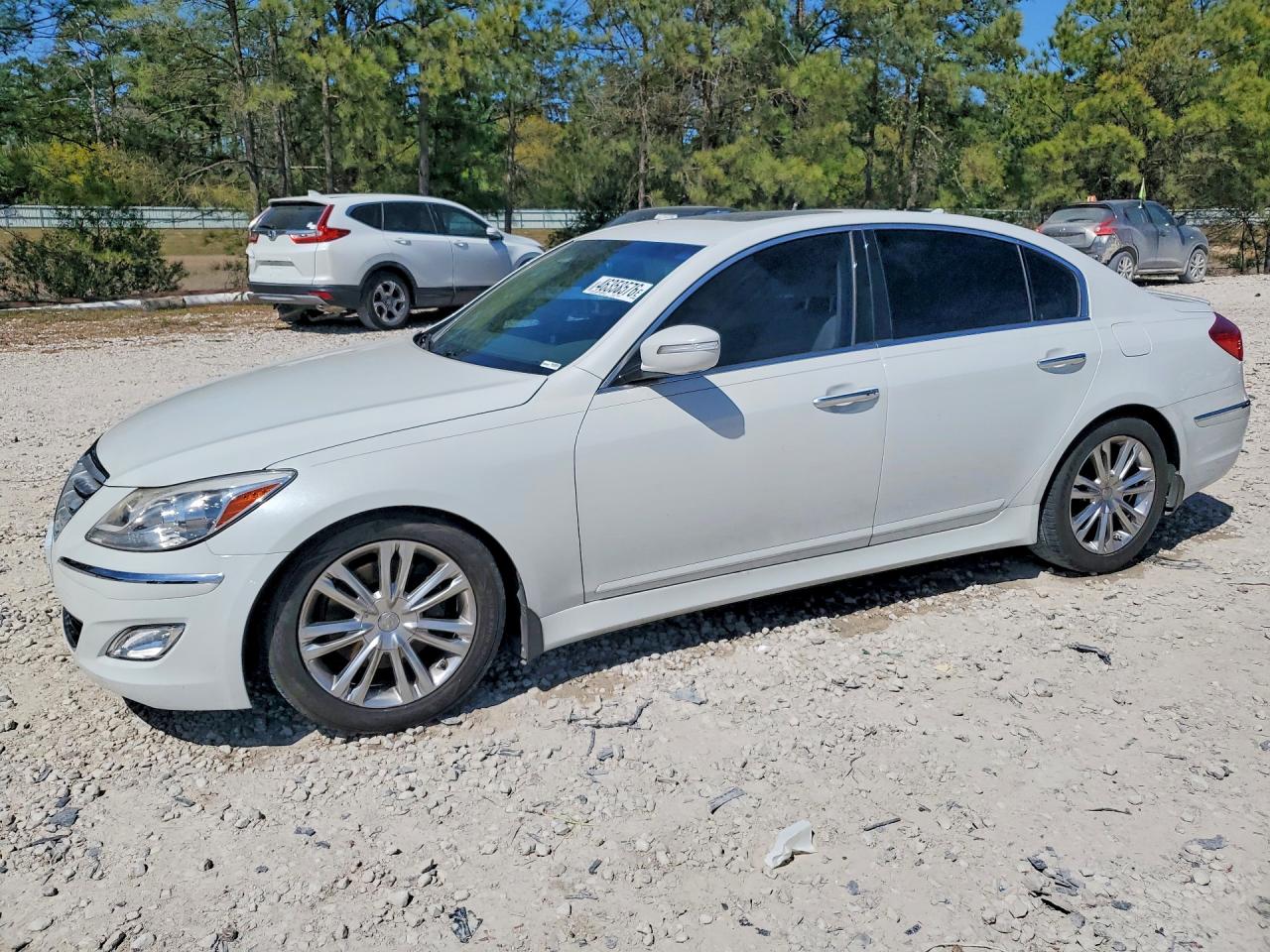 HYUNDAI GENESIS 2013