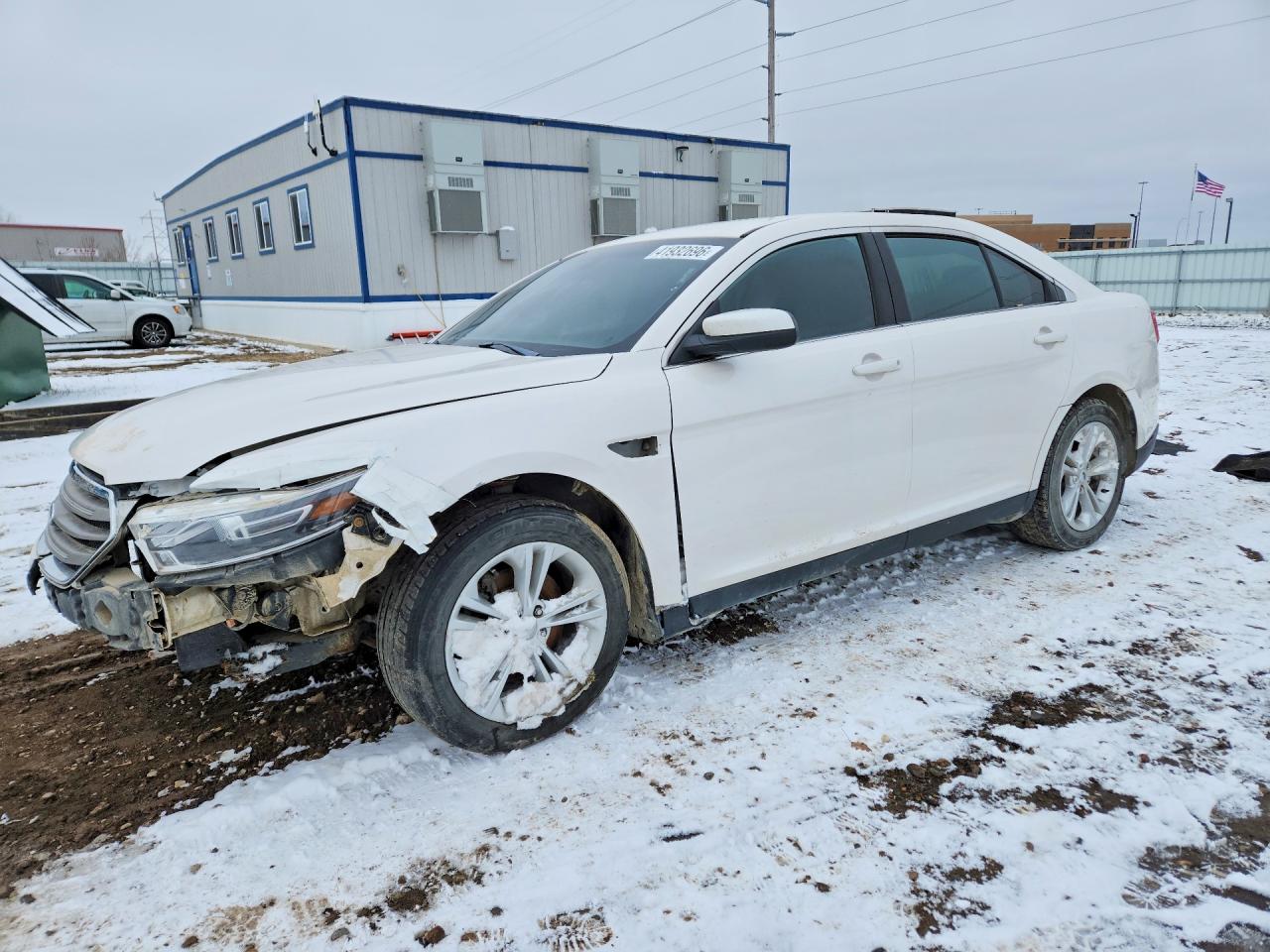 FORD TAURUS 2018