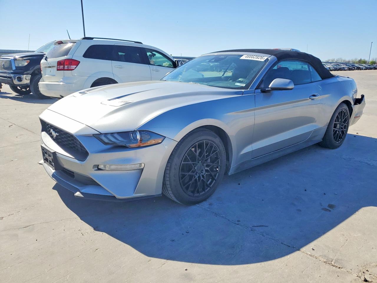 FORD MUSTANG 2021