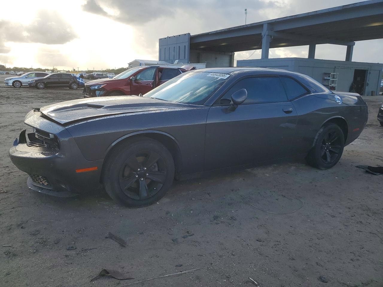 DODGE CHALLENGER 2019