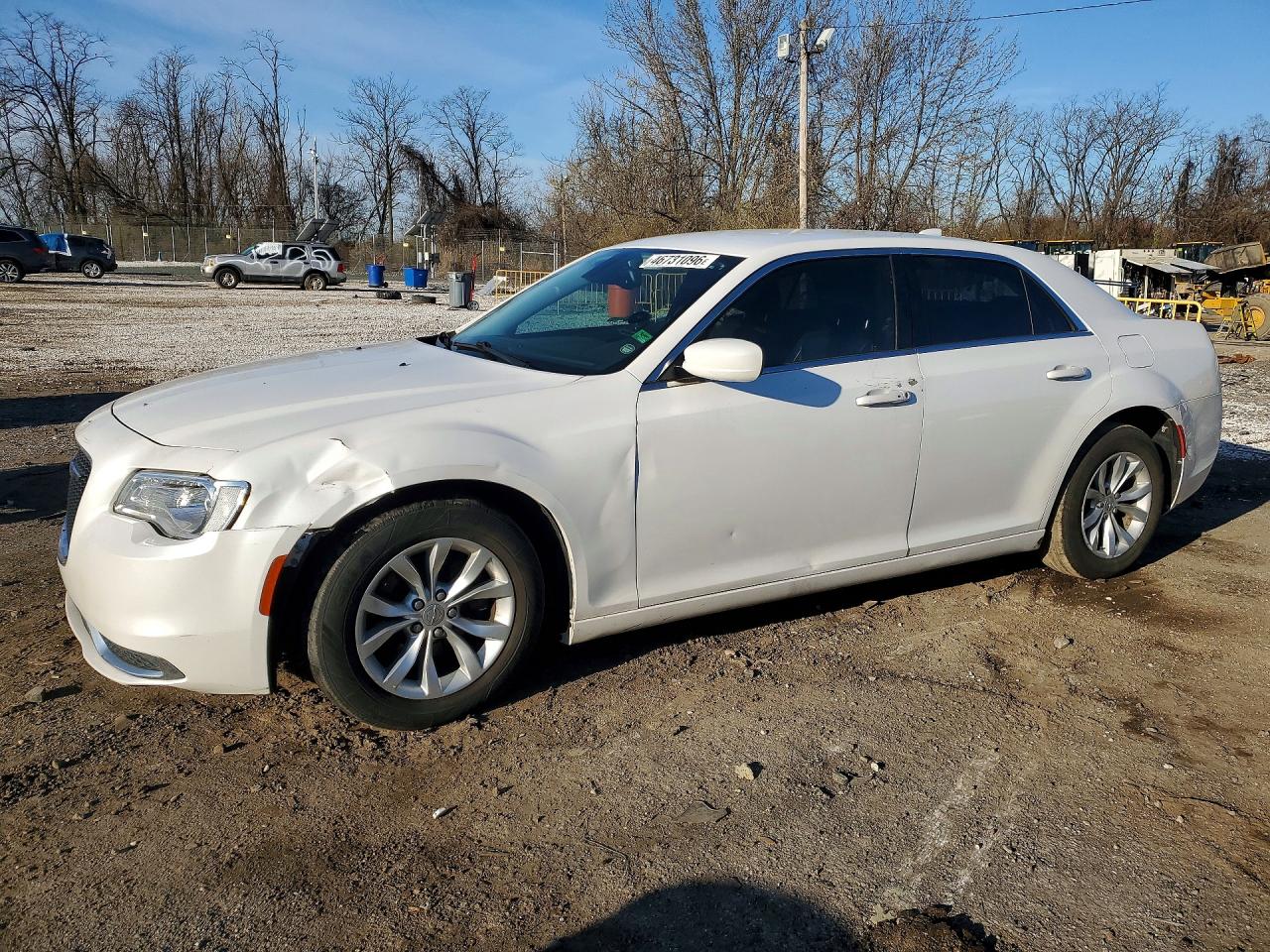 CHRYSLER 300 2015