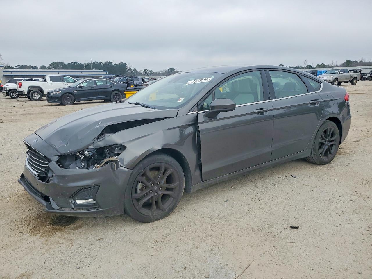FORD FUSION 2020