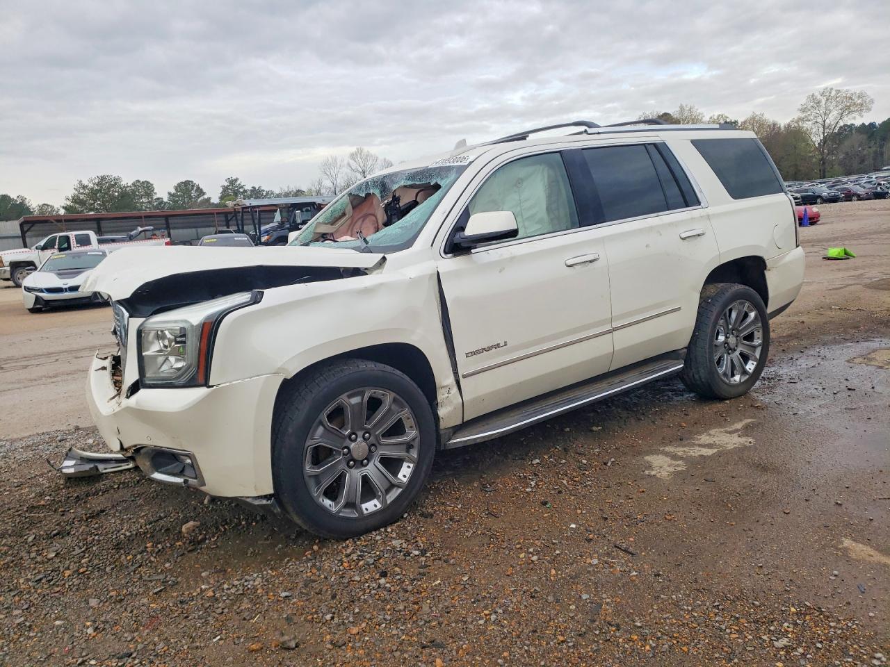 GMC YUKON 2015