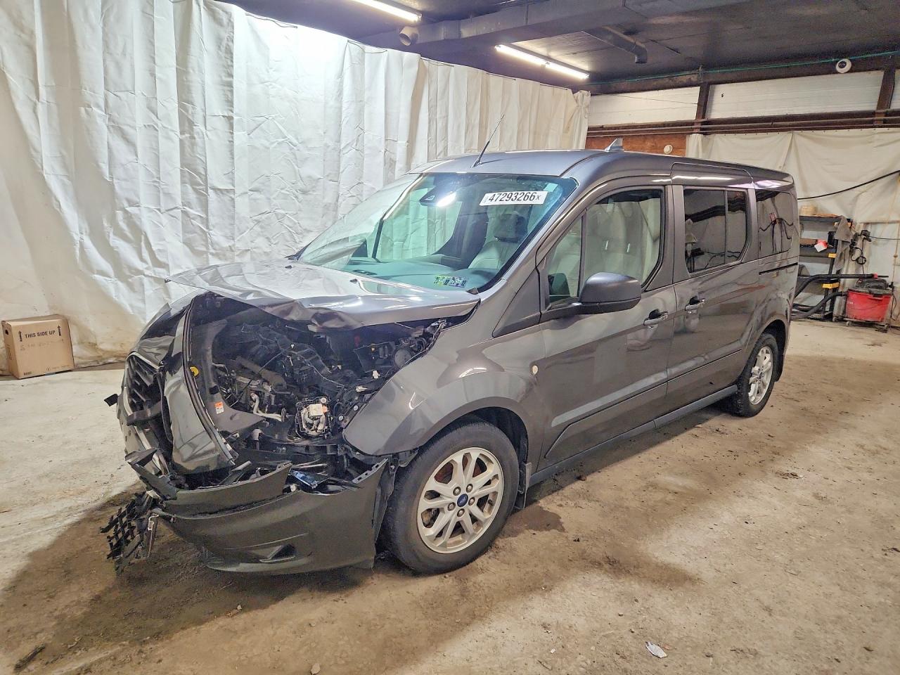 FORD TRANSIT CONNECT 2022