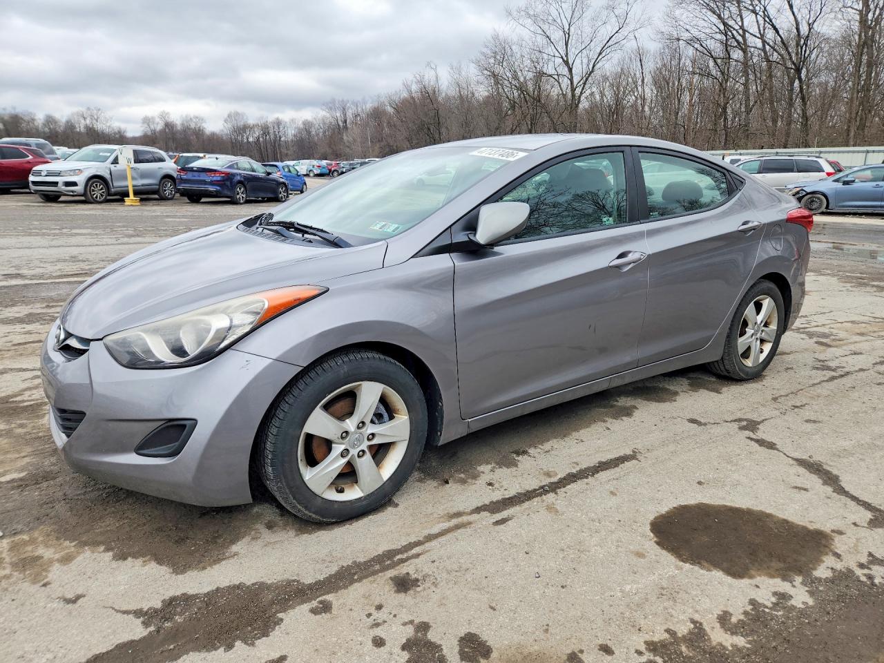 HYUNDAI ELANTRA 2011