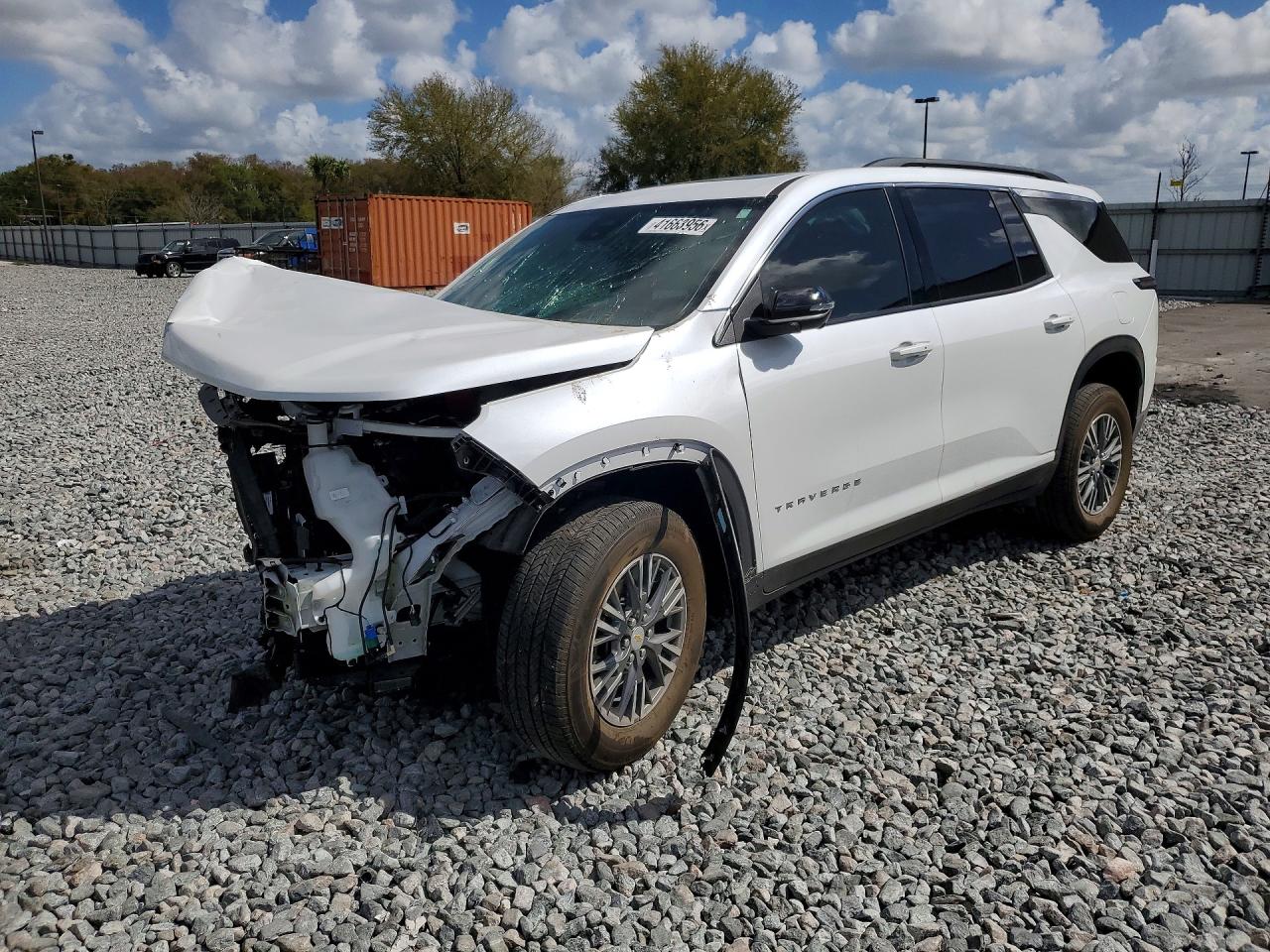 CHEVROLET TRAVERSE 2024
