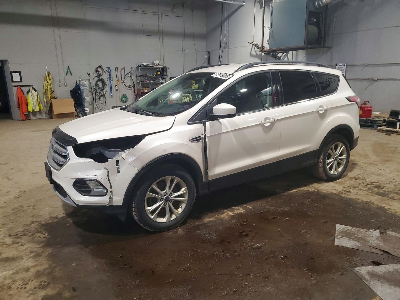 FORD ESCAPE 2017