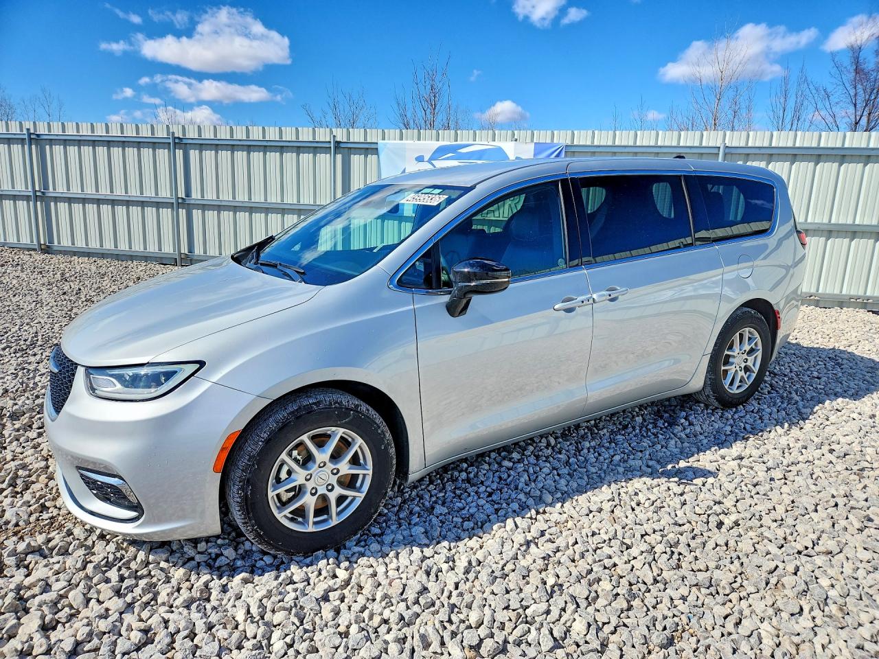 CHRYSLER PACIFICA 2026