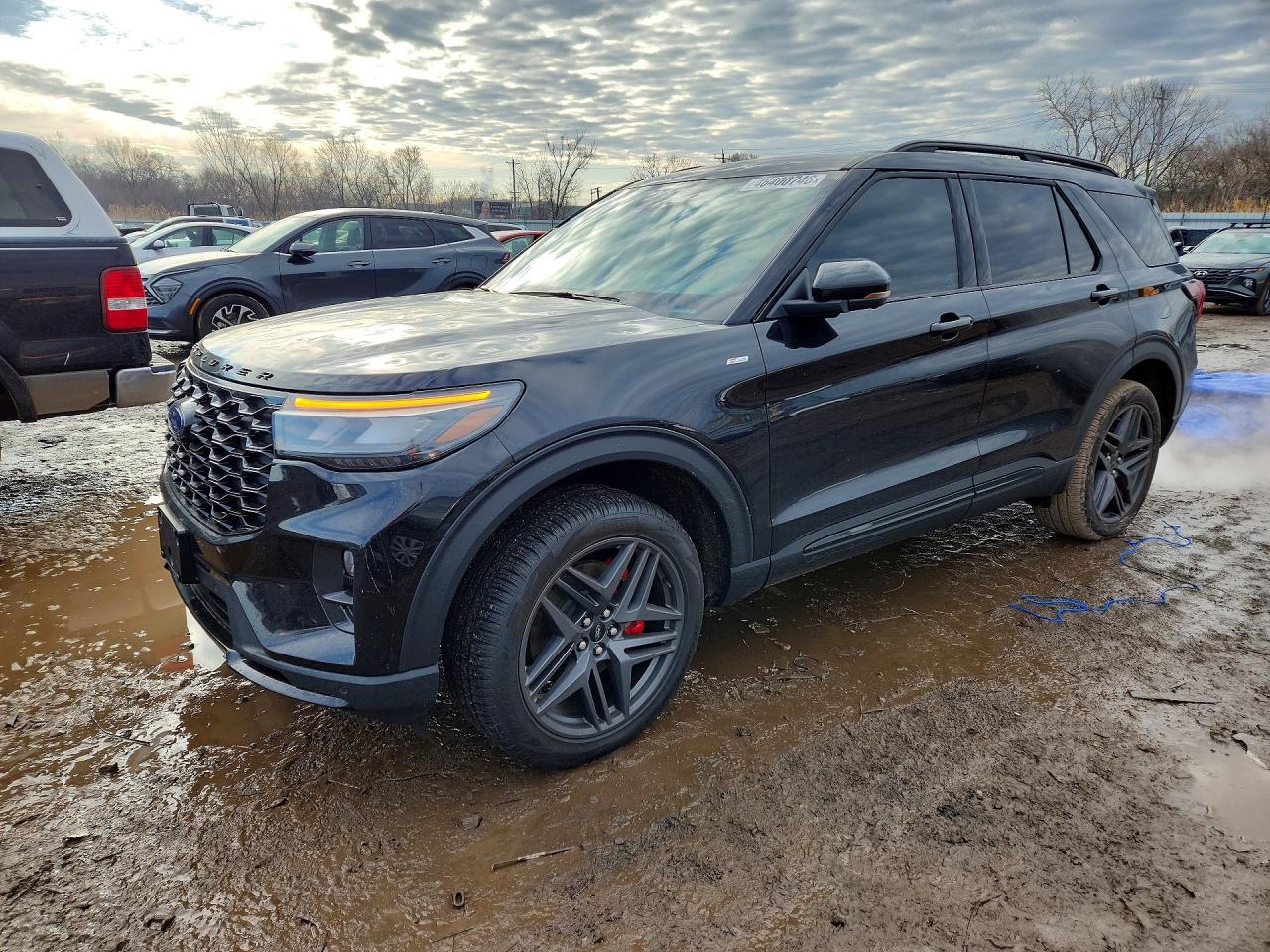 FORD EXPLORER 2025