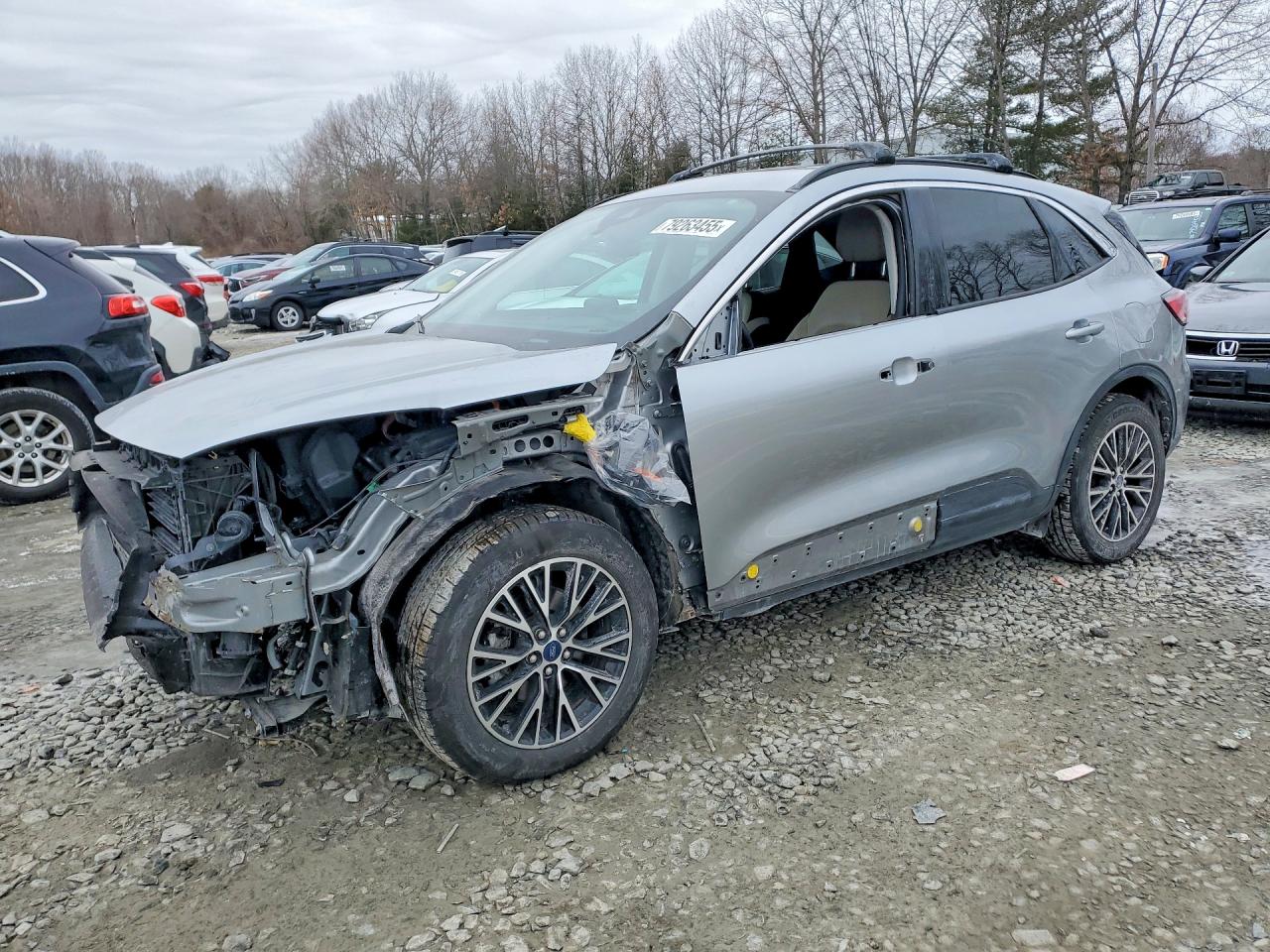 FORD ESCAPE 2022