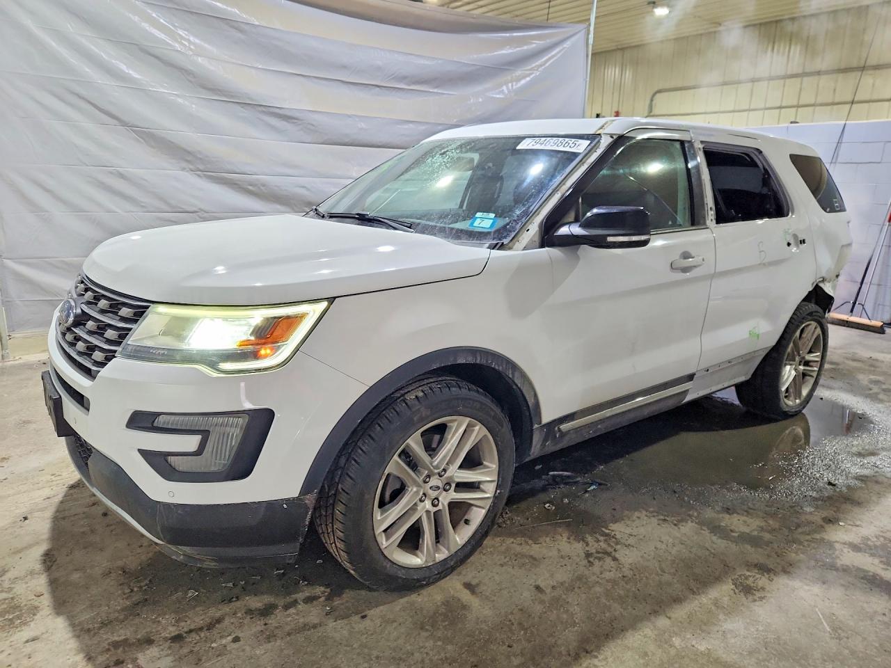 FORD EXPLORER 2017